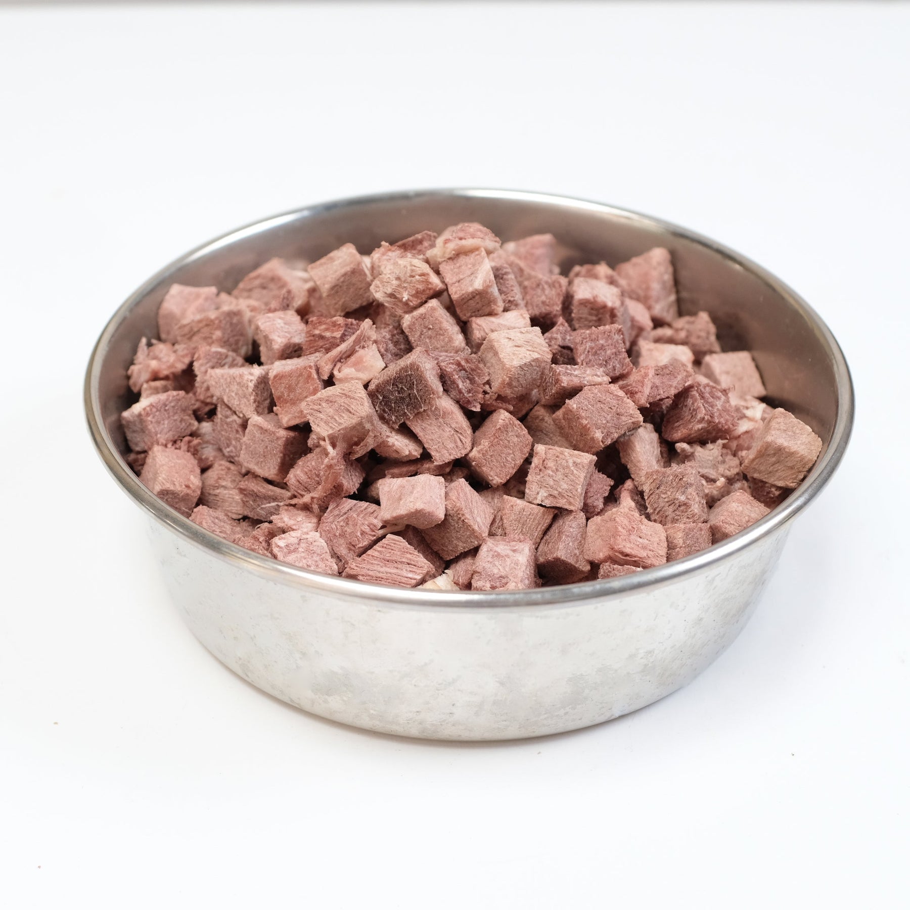 ESSENTIAL BEEF CUBES (100g)